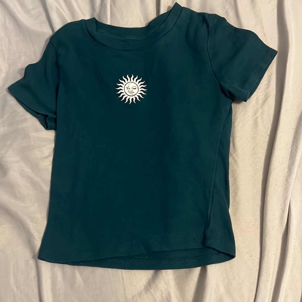 Juniors top